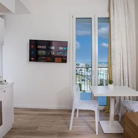 Miami Hotel 4*