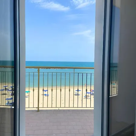 Miami Hotel