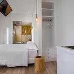 Miami Hotel