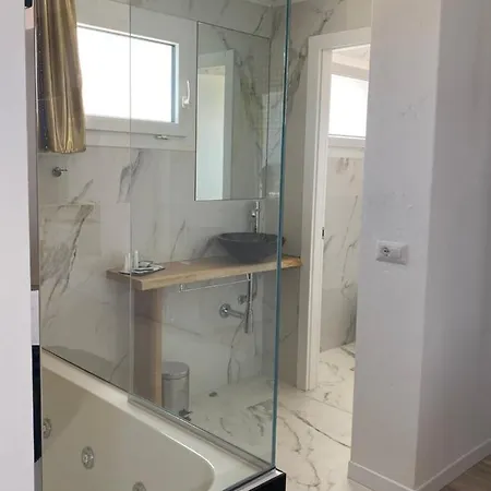 Miami Suite Hotel 4*