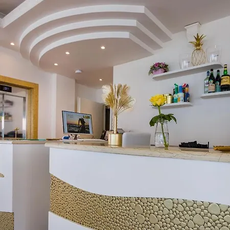 Miami Ξενοδοχείο Μπελάρια-Ιτζέα Μαρίνα