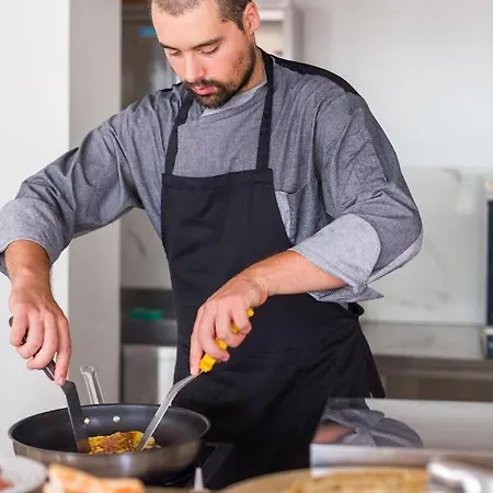 Ξενοδοχείο Miami Μπελάρια-Ιτζέα Μαρίνα