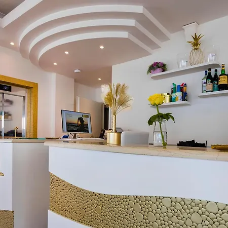 Miami Hotel 4*