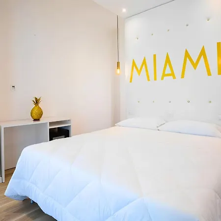 Miami 4*