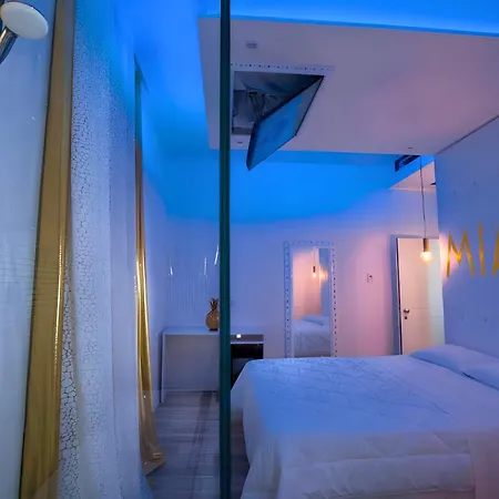 Miami 4*